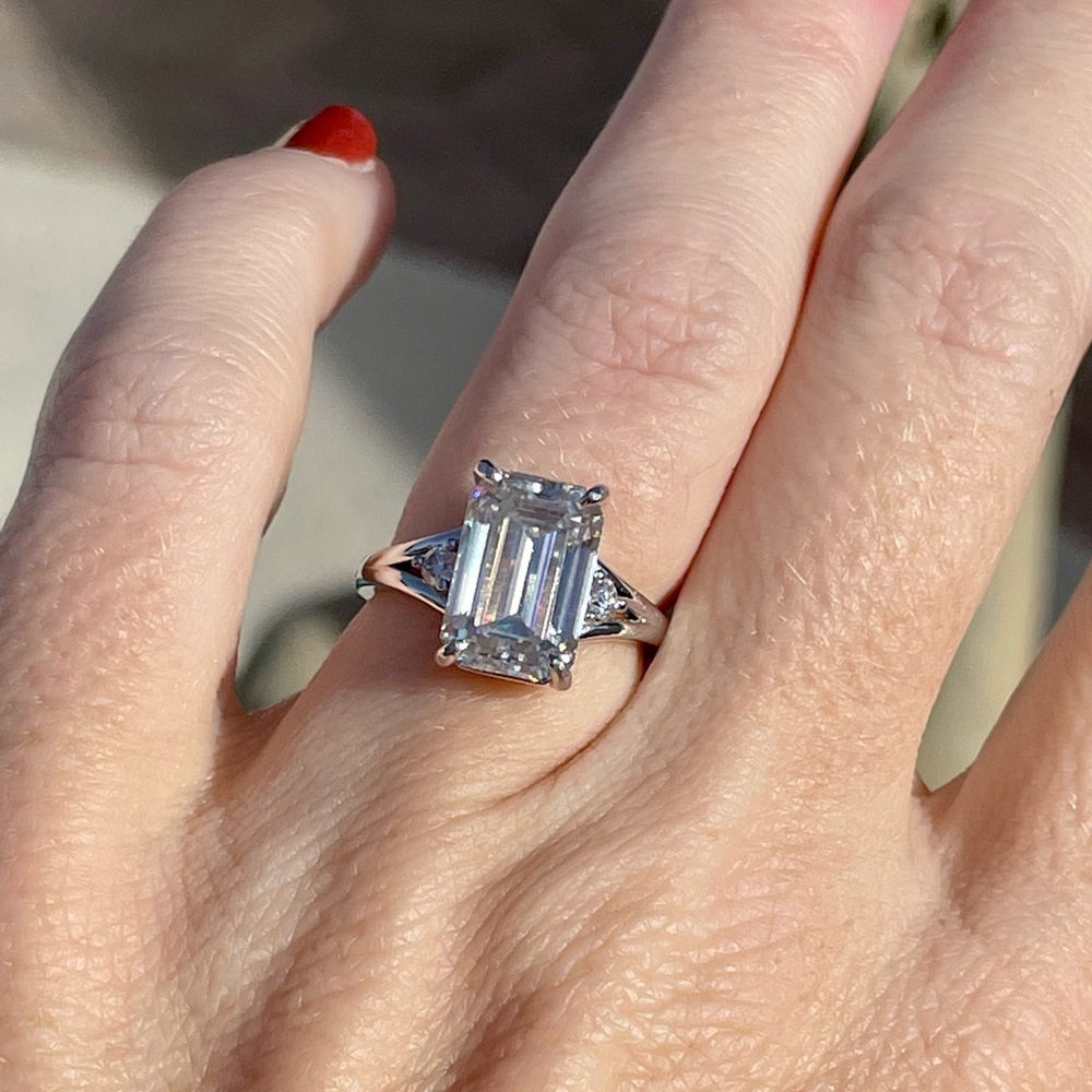 5ct D VVS1 Platinum Emerald cut Moissanite Ring - Picture 5 of 10